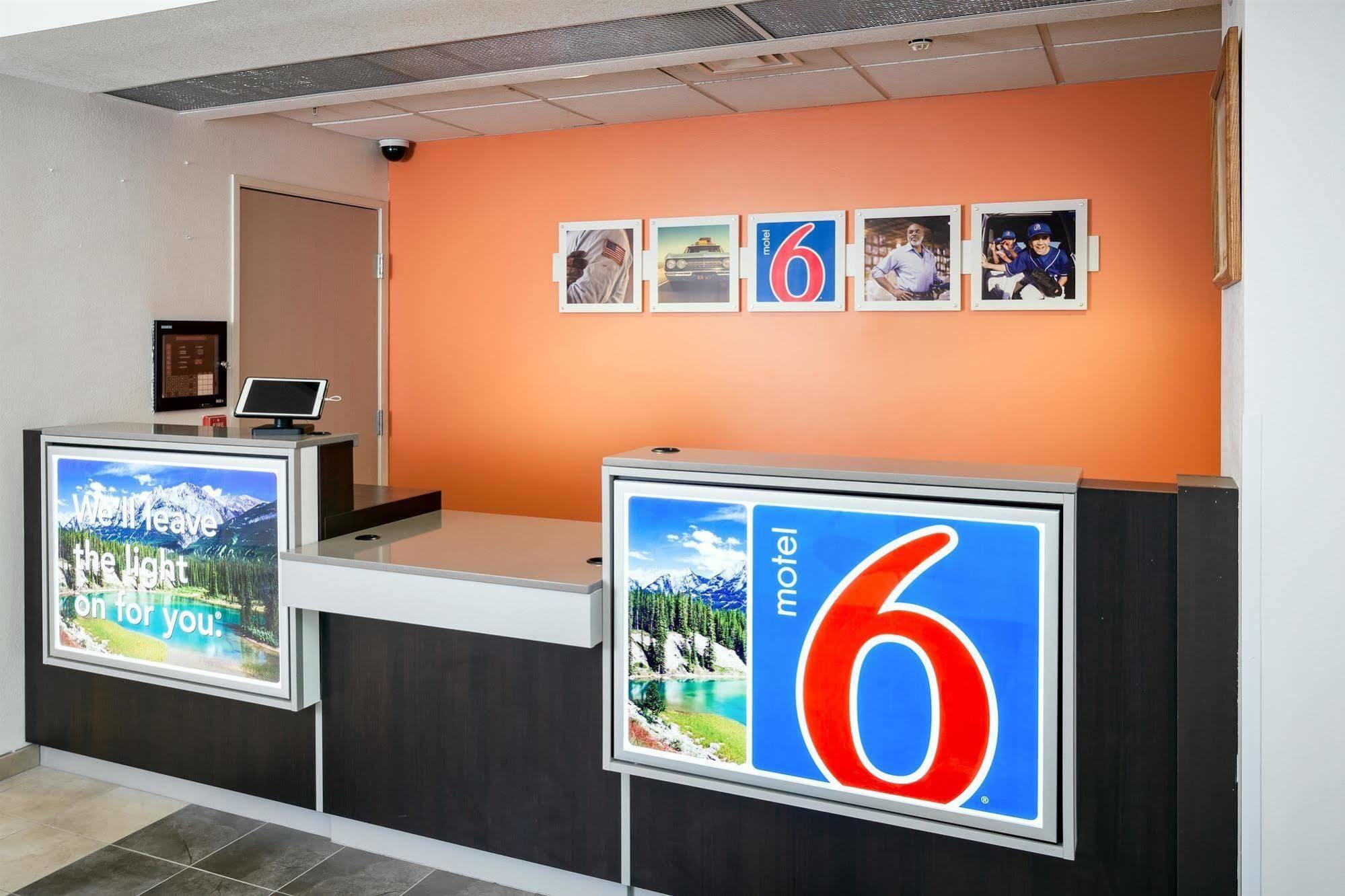 Motel 6-Anchorage, Ak - Midtown Exterior foto